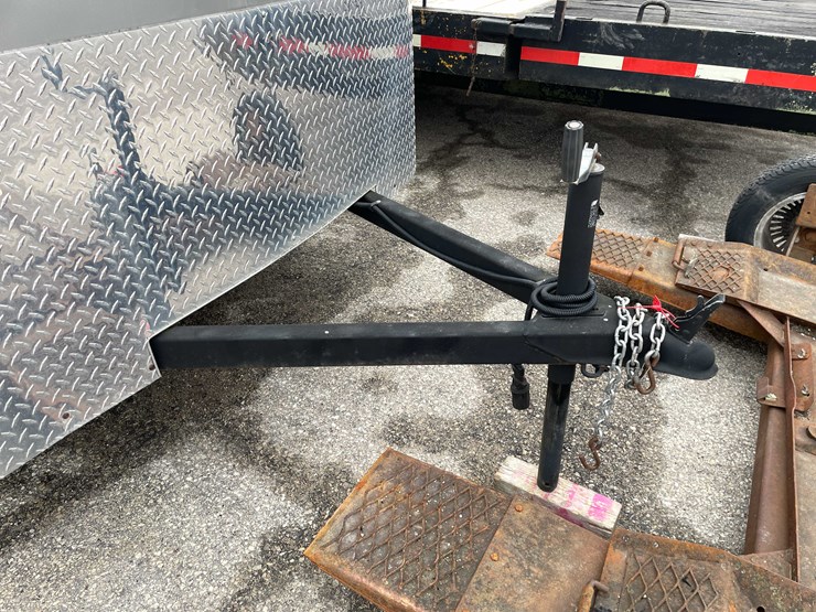 #1432-•-2013-forest-river-14'-enclosed-trailer-(has-certificate-of-origin)-image-16