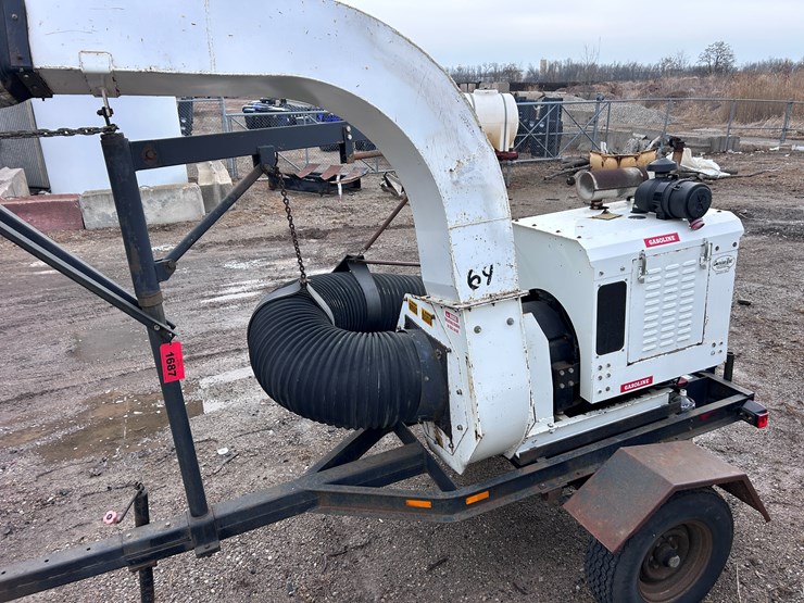 #1687-•-american-road-machinery-towable-leaf-vac-image-2