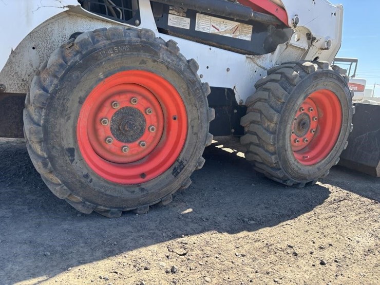 2018-bobcat-s550-image-17