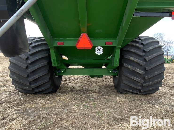 2022-brent-v1300-image-19