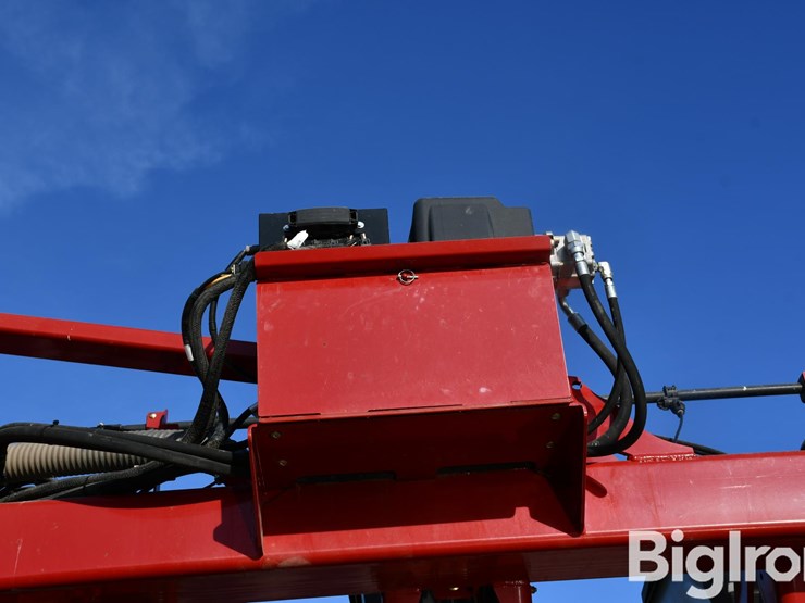 2022-case-ih-2022-image-16