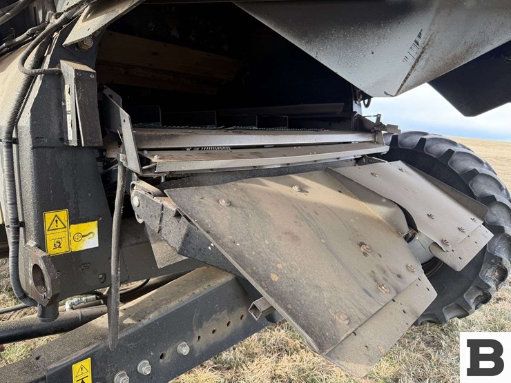 2008-case-ih-7010-image-51