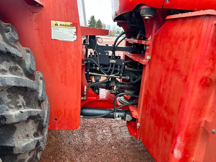 case-ih-steiger-335-image-34