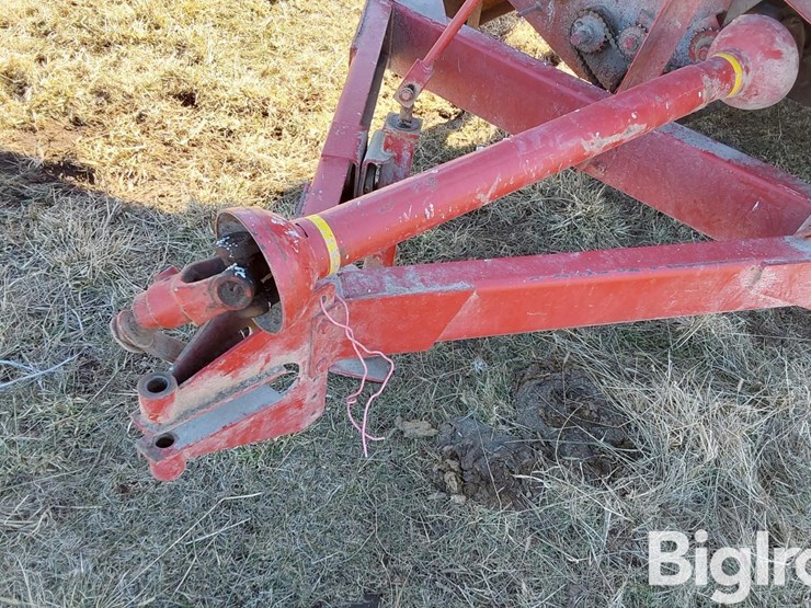 new-holland-351-image-8