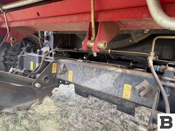 2008-case-ih-7010-image-19