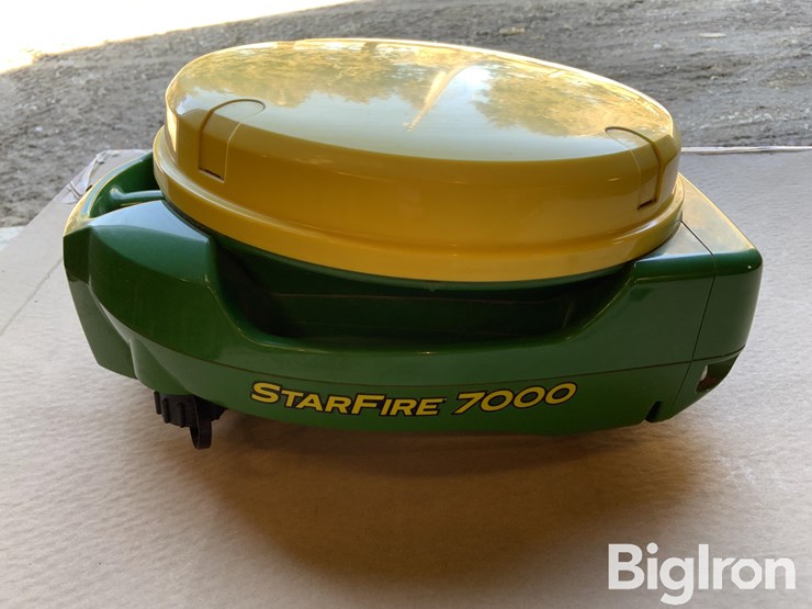 2023-john-deere-7000-image-6