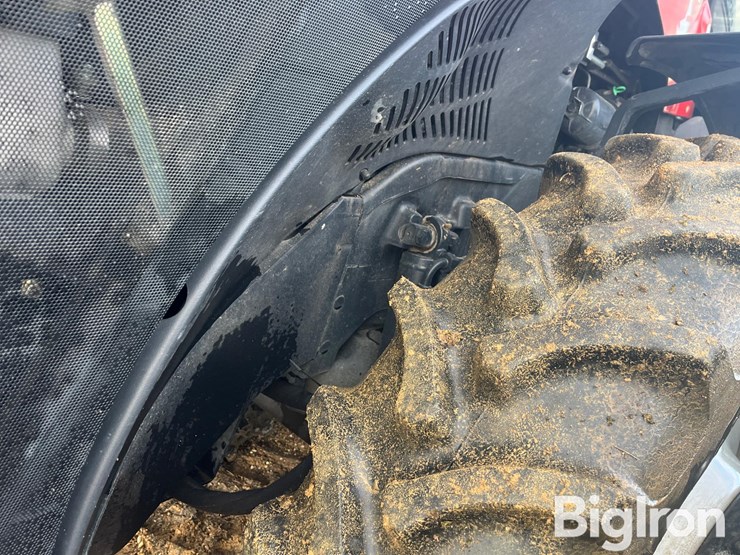 2021-case-ih-400-image-9