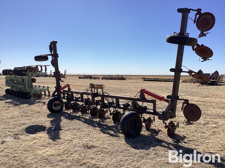 shop-built-4x7-liquid-side-dress-toolbar-image-1