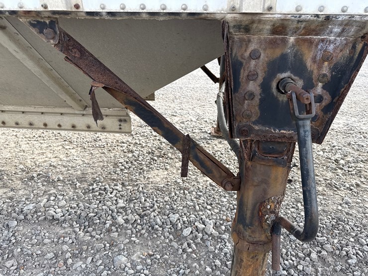 2011-merritt-42-image-19