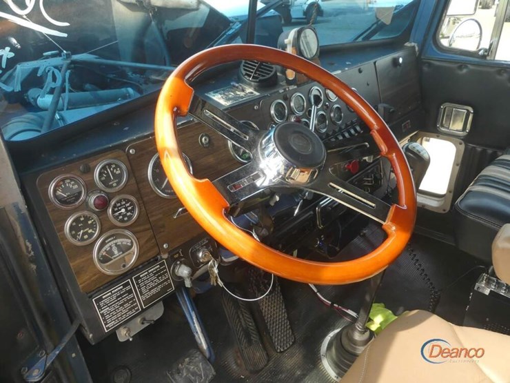 1973-kenworth-w925a-truck-tractor,-s/n-133656:-1693-ta-cat,-425hp,-18-sp.,-4:11-rears,-air-ride,-wet-kit-image-14