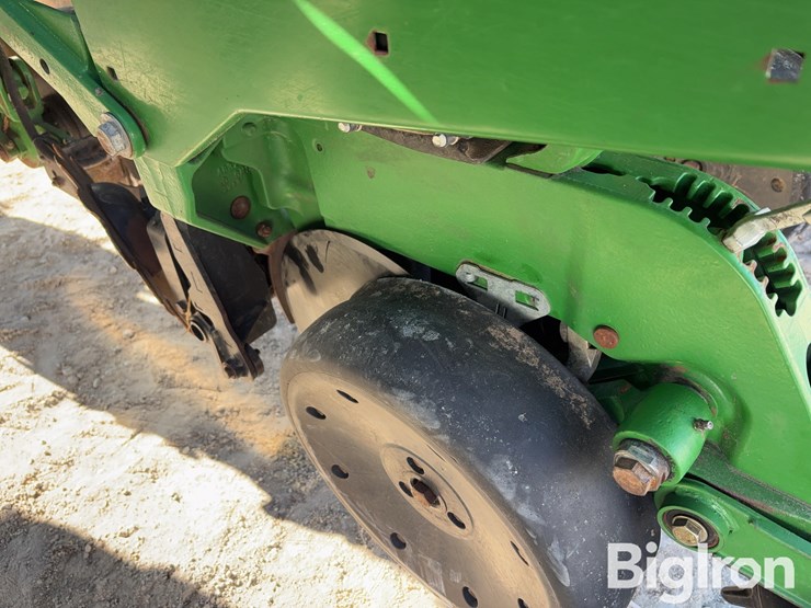 2013-john-deere-1770nt-image-20