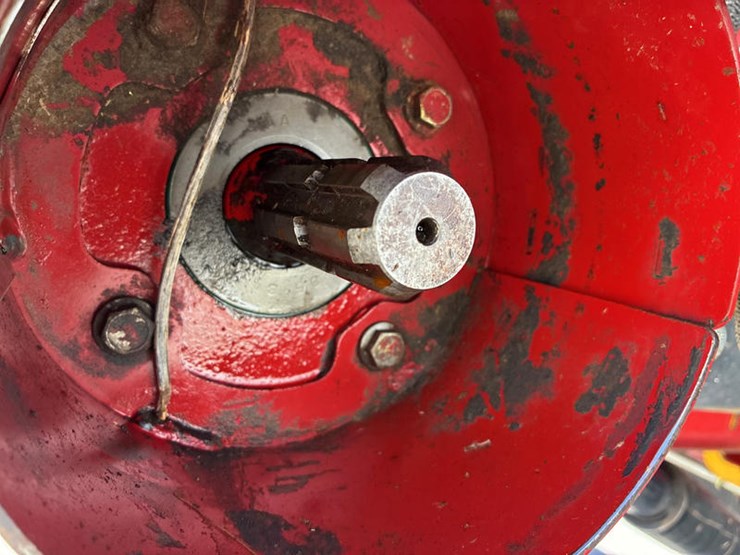 2012-case-ih-8230-image-24