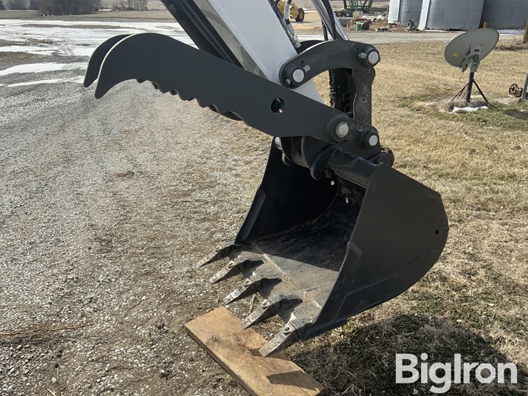 2024-bobcat-e55-image-17