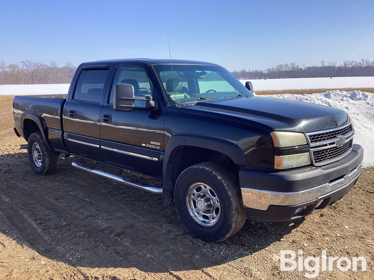 2007-chevrolet-silverado-2500-image-3