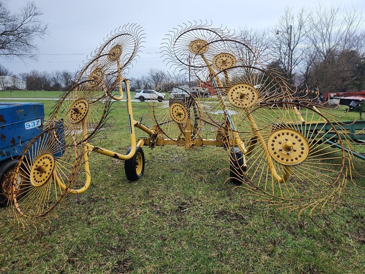 tag-#65,-vermeer-rake-image-5