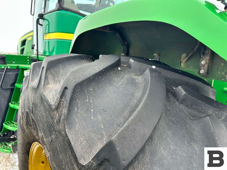 2011-john-deere-9530-image-95