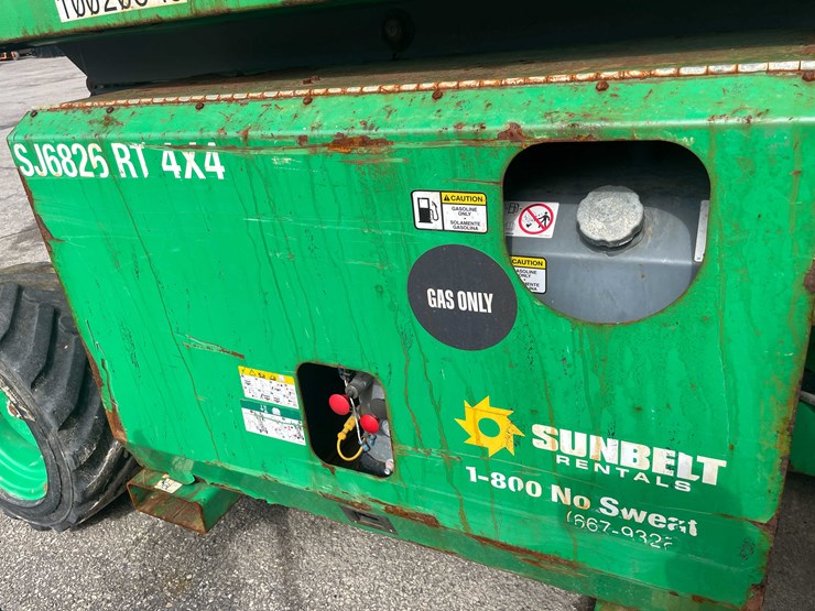 skyjack-sj6826rt-image-8