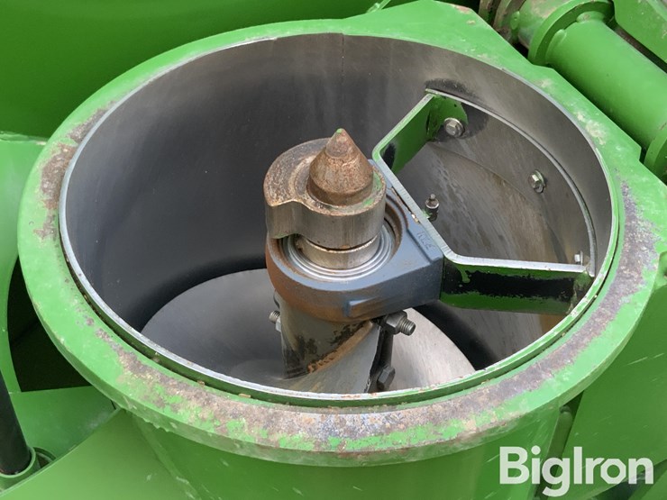 2011-brent-1082-image-15