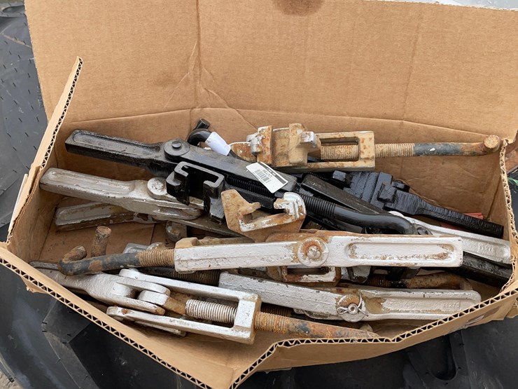 tag-#56,-1979-case-2290-tractor-image-32