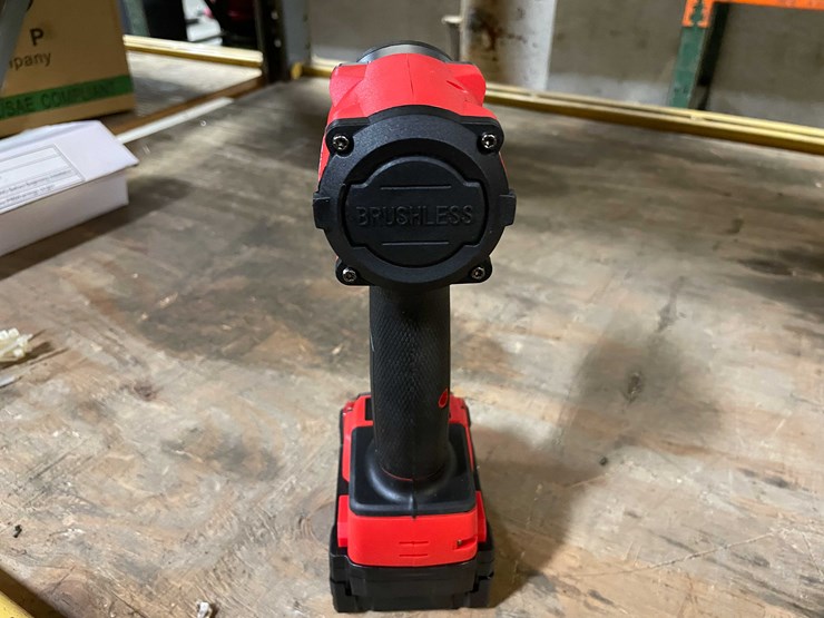 #2307-•-milwaukee-compatible-18-volt-cordless-1/2"-impact-and-8ah-battery-(pr11)-image-6