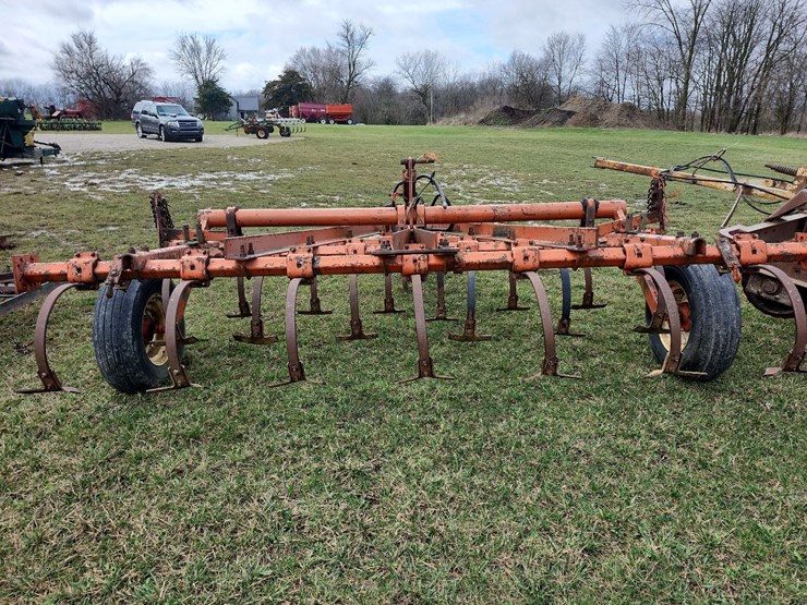 tag-#132,-10'-ac-field-cultivator-image-6