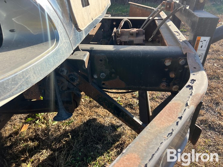 2006-international-7300-image-12