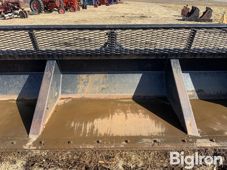 gnuse-12’-3-pt-bucket-image-19