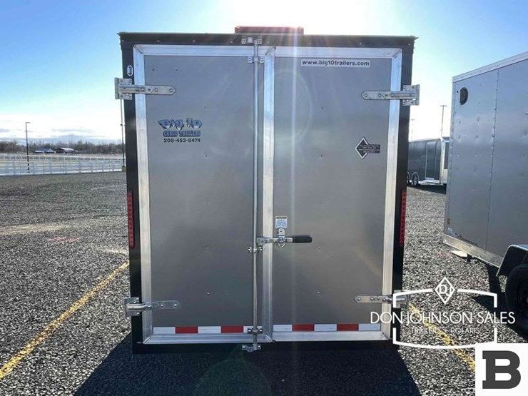 2023-c&b-10-6x10+16"-enclosed-cargo-trailer-image-6
