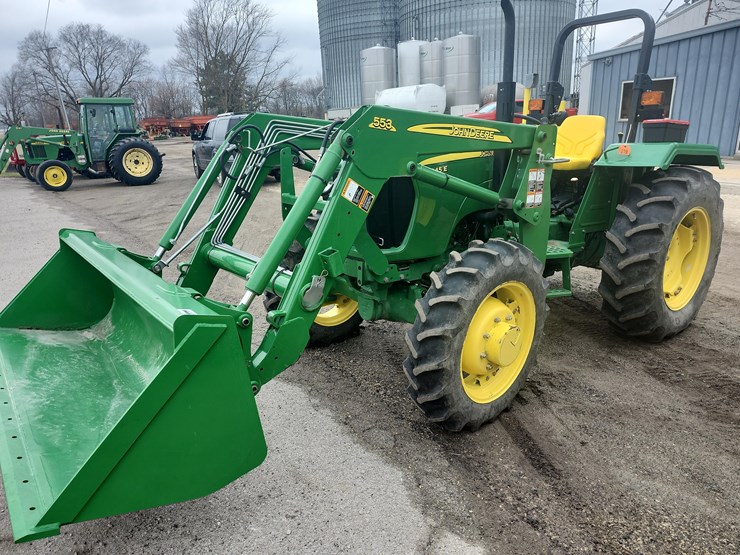 2011-john-deere-5045e-image-1