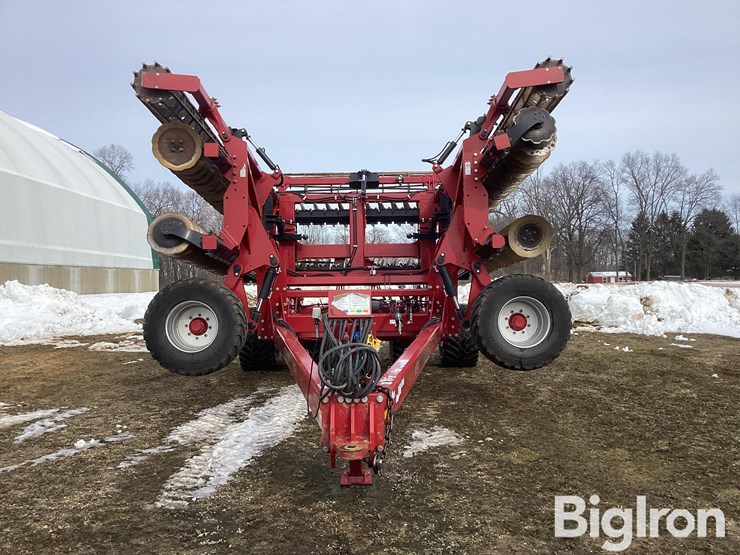 2022-case-ih-475-image-2