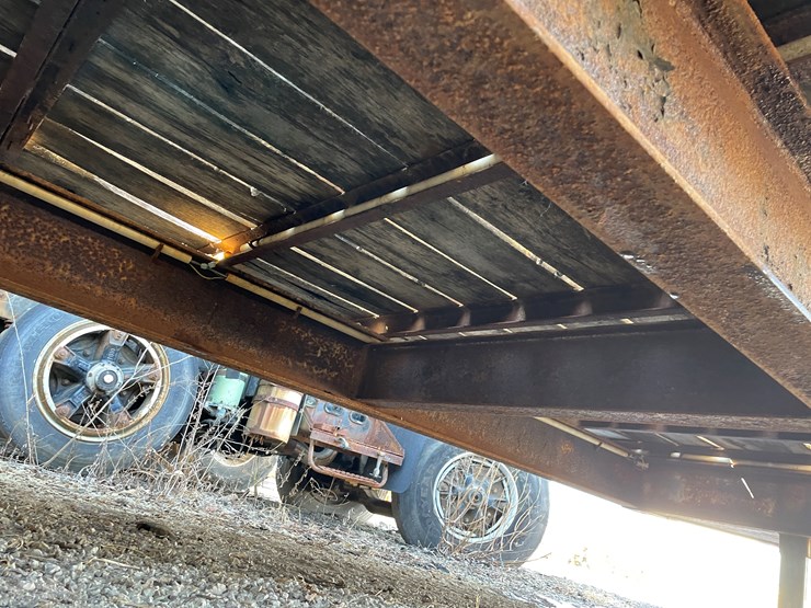 #6060-•-1995-true-line-tandem-axle-equipment-trailer-(has-wi-title)-image-21