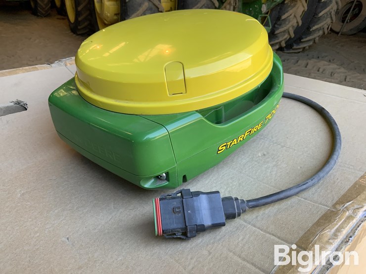 2023-john-deere-7000-image-3