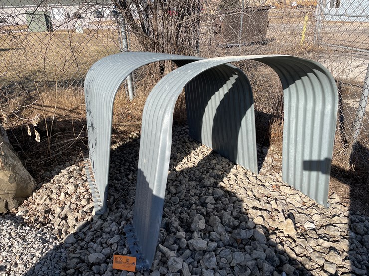 #6106-•-(2)-window-wells-image-1