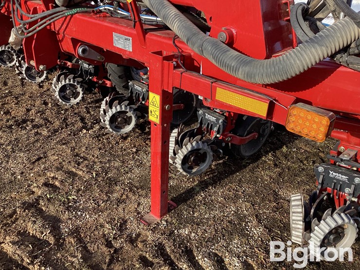 2021-case-ih-2130-image-11