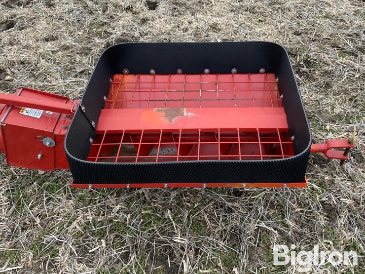 buhler-farm-king-1034-image-10