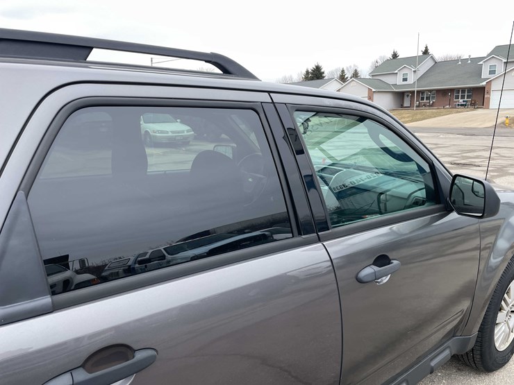 2011-ford-escape-image-22