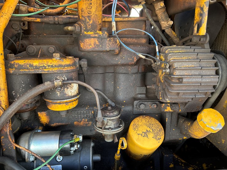 john-deere-350-image-50