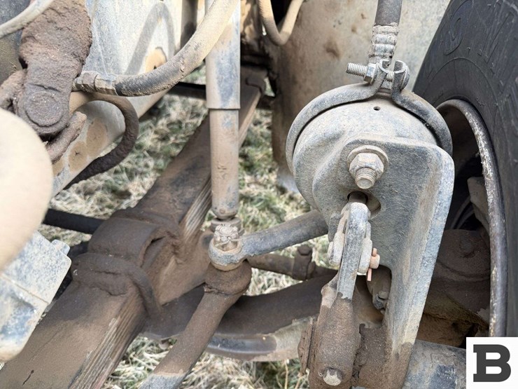 1985-international-s2300-image-14