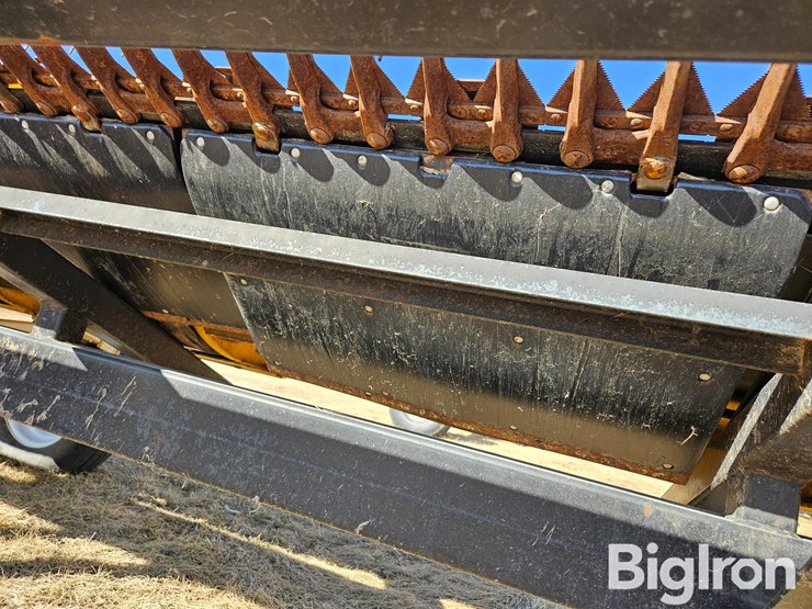 2009-new-holland-74c-image-20