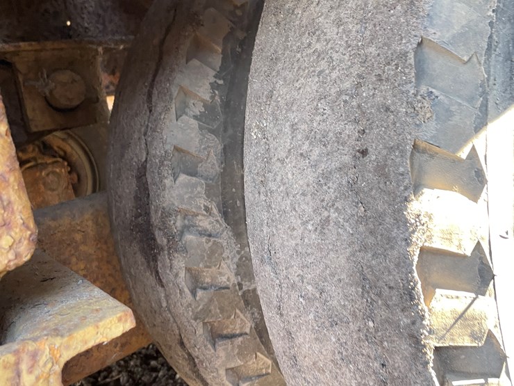 #6062-•-1992-bera-tandem-axle-tilt-bed,-equipment-trailer-(has-wi-title)-image-12