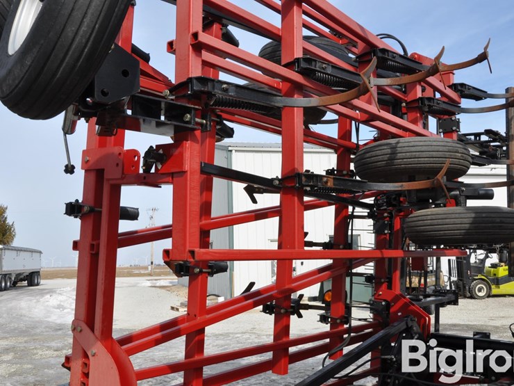 case-ih-200-image-10