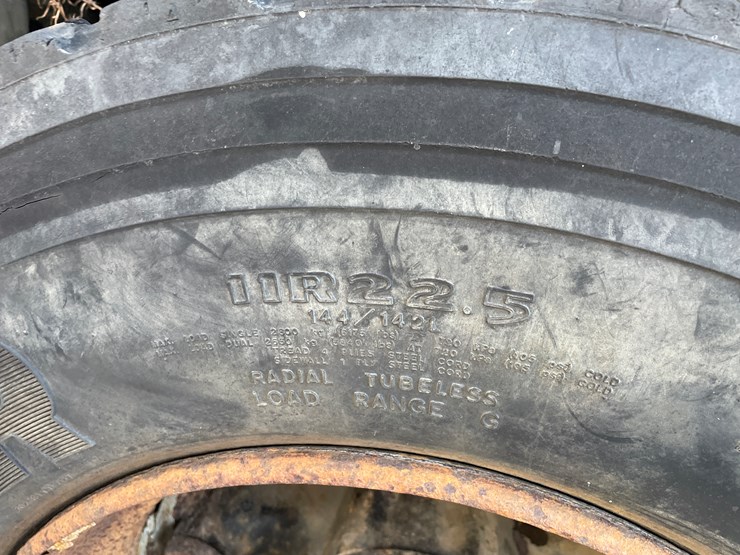 1993-mack-dm690s-image-19