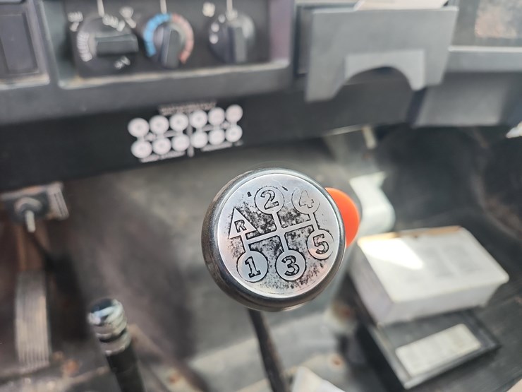 1989-case-ih-4700-image-19