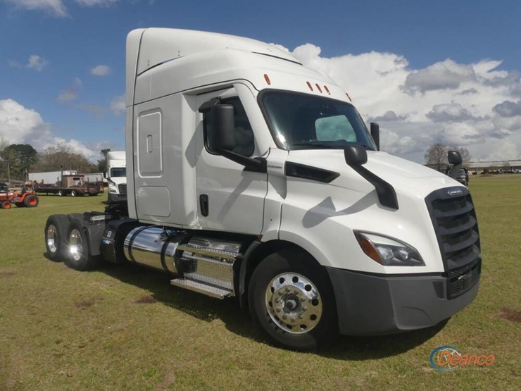 2025-freightliner-cascadia-116-image-1