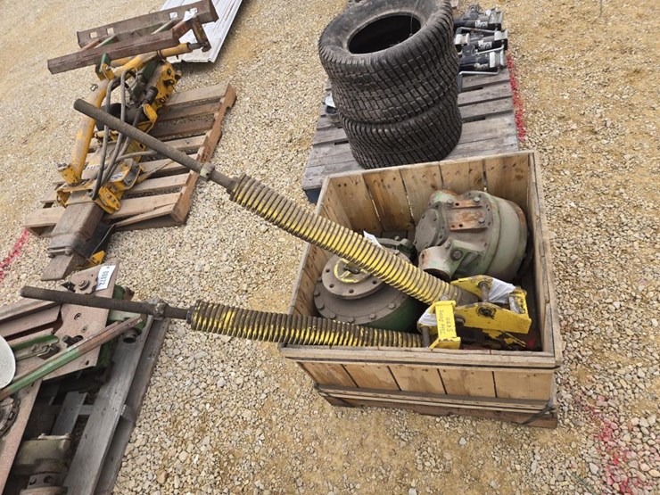 john-deere-5830-image-5