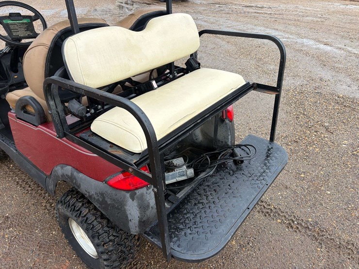 48v-club-car-golf-cart-w/-charger-image-16