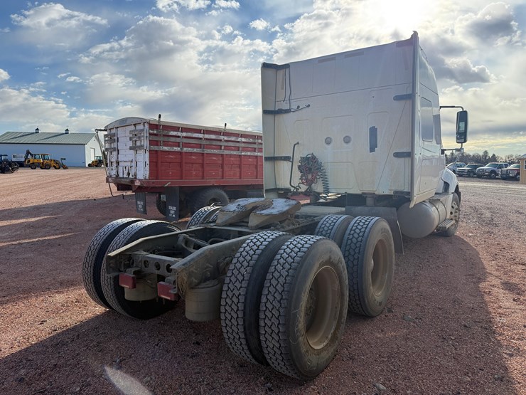 2012-international-prostar-image-7