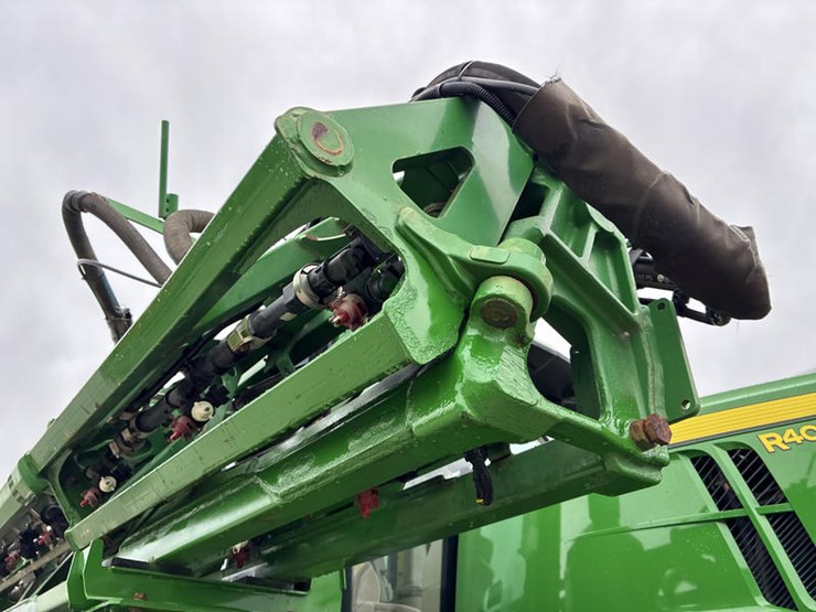 2015-john-deere-r4038-image-20