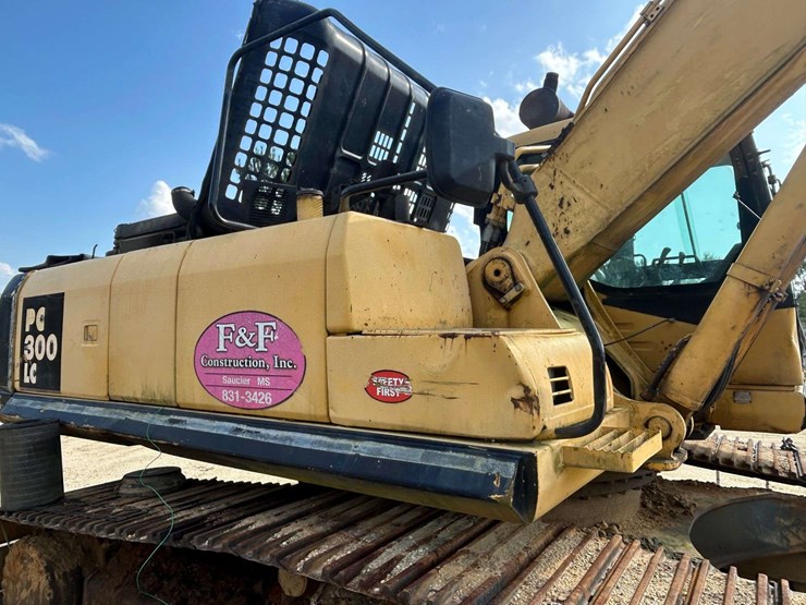 komatsu-pc300-lc-7l-image-4