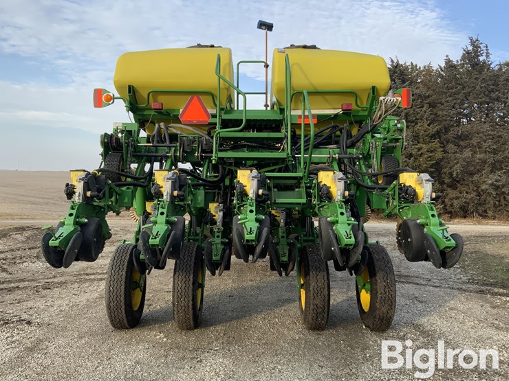 2006-john-deere-1790-ccs-image-16